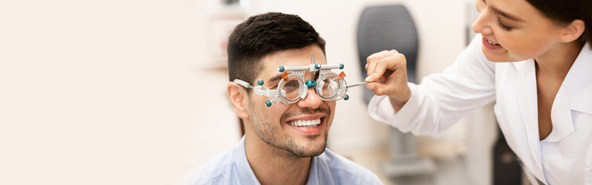 Visiting an Optician: What to Expect During Your First Visit?