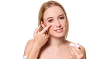 Is Purchasing Contact Lenses Online Safe and Reliable?